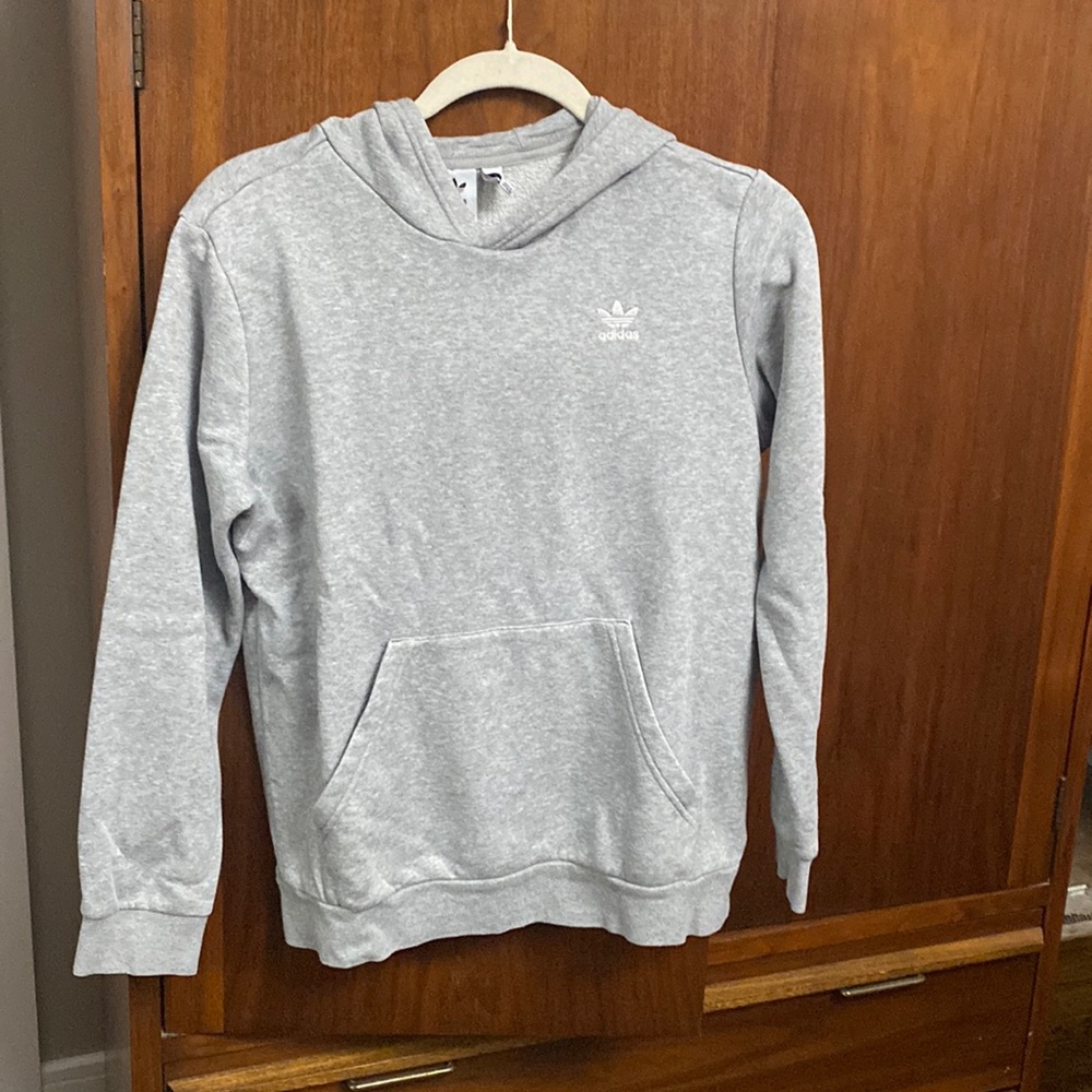 Oh, boy’s gray Adidas sweatshirt in size large